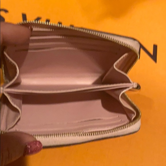 Louis Vuitton pink vernis zippy wallet - Picture 9 of 14